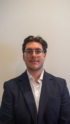 Andreas zoekt een Studio / Appartement / Huurwoning / Kamer in Maastricht