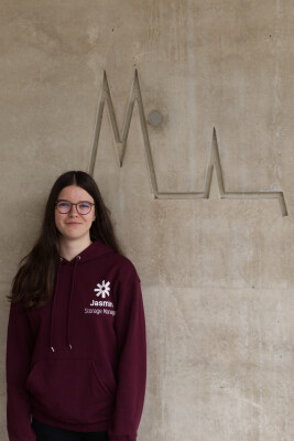Jasmin  zoekt een Studio / Appartement / Huurwoning / Kamer in Maastricht