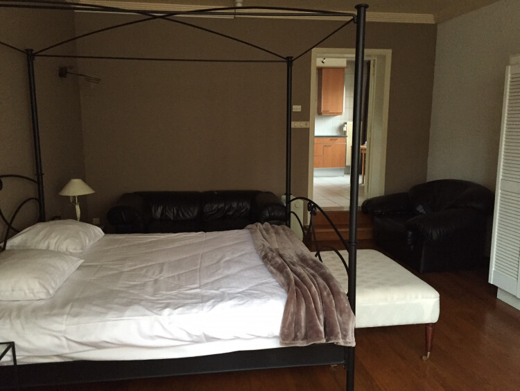 Kamer 83 - woon- en slaapkamer